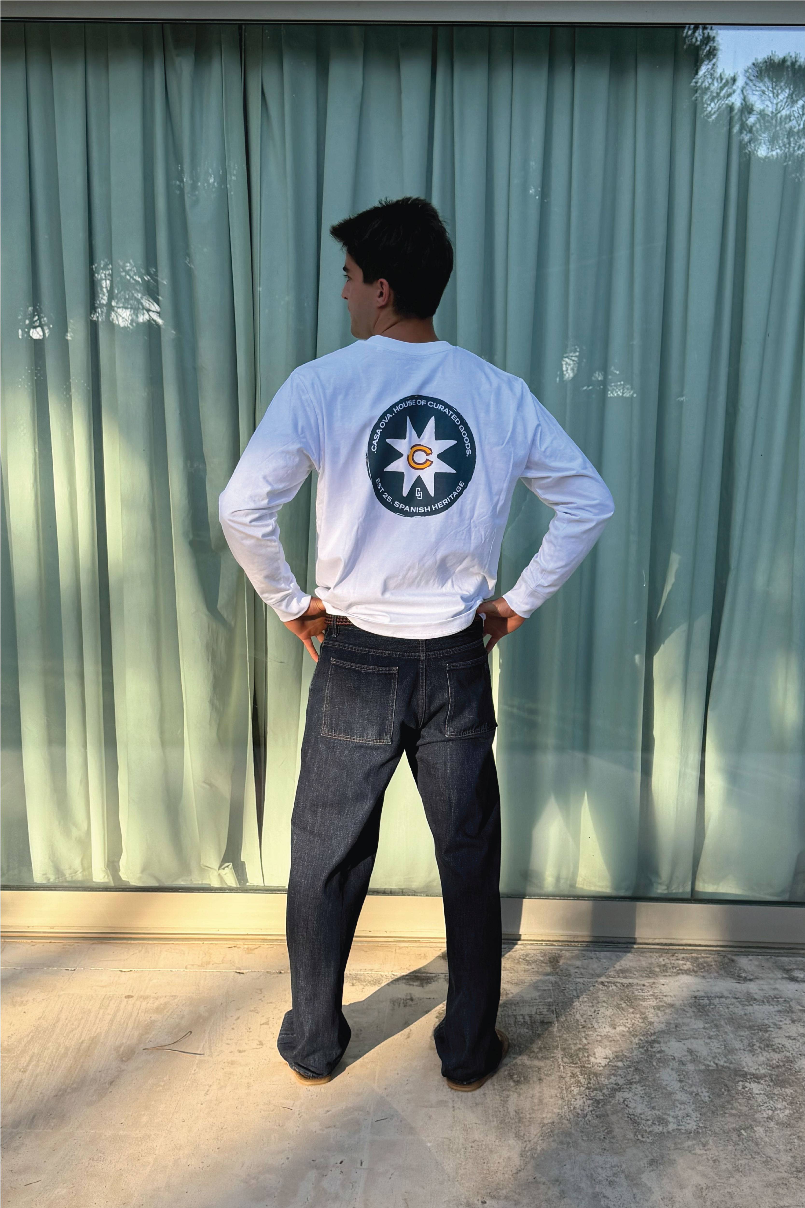 8 WINGS LONGSLEEVE WHITE T-SHIRT