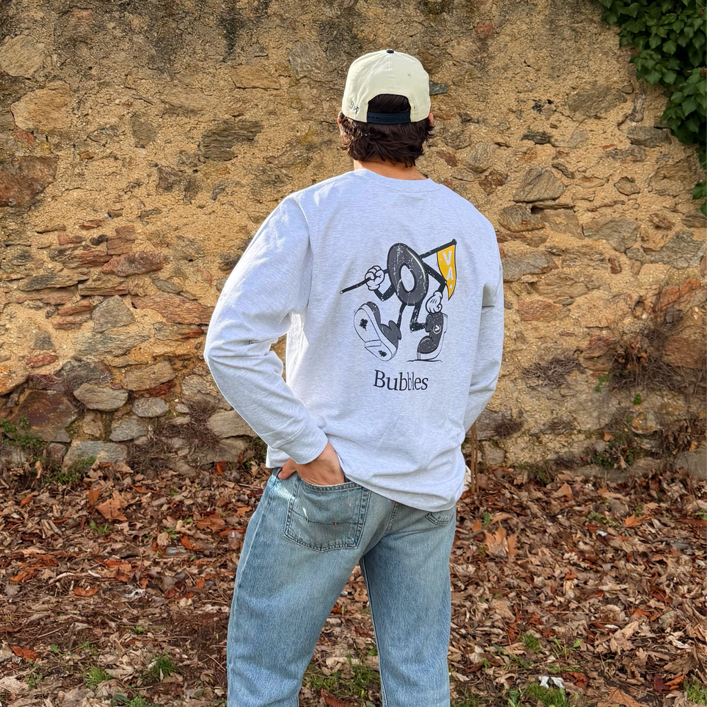 "O" LONGSLEEVE LIGHT GREY